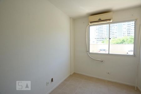 Quarto1 de apartamento para alugar com 2 quartos, 40m² em Vicente de Carvalho, Rio de Janeiro