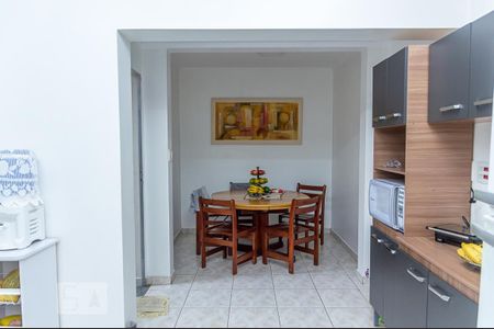 Casa à venda com 200m², 3 quartos e 3 vagasCozinha