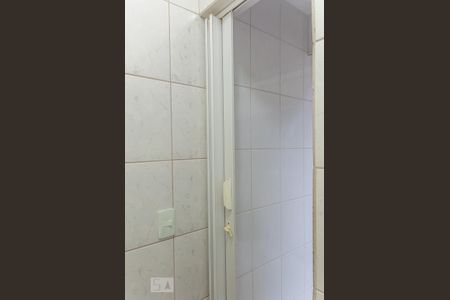 Casa à venda com 200m², 3 quartos e 3 vagasBanheiro 2