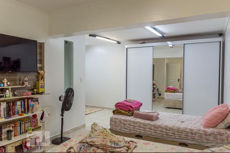 Casa à venda com 200m², 3 quartos e 3 vagasQuarto 3