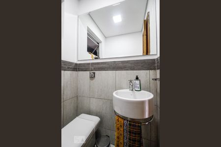 Apartamento à venda com 120m², 4 quartos e 2 vagas Apartamento à venda com 120m², 4 quartos e 2 vagasBanheiro 1