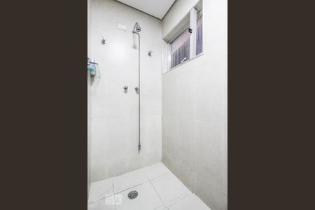 Apartamento à venda com 120m², 4 quartos e 2 vagas Apartamento à venda com 120m², 4 quartos e 2 vagasBanheiro 2