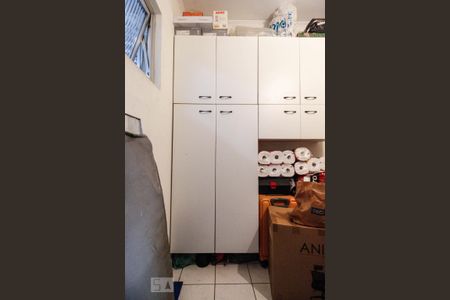 Apartamento à venda com 120m², 4 quartos e 2 vagas Apartamento à venda com 120m², 4 quartos e 2 vagasQuarto de serviço