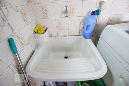 Apartamento à venda com 120m², 4 quartos e 2 vagas Apartamento à venda com 120m², 4 quartos e 2 vagasÁrea de serviço