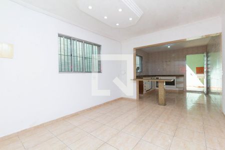 Sala de casa para alugar com 2 quartos, 75m² em Jardim Danfer, São Paulo