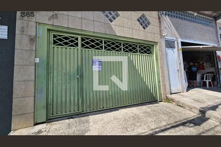 Casa para alugar com 75m², 2 quartos e sem vaga Casa para alugar com 75m², 2 quartos e sem vagaFachada/Placa