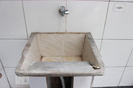 Casa para alugar com 42m², 1 quarto e sem vagaTanque da Área de Serviço