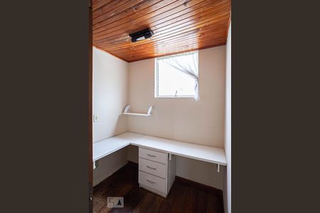 Apartamento à venda com 180m², 4 quartos e 2 vagasEscritório