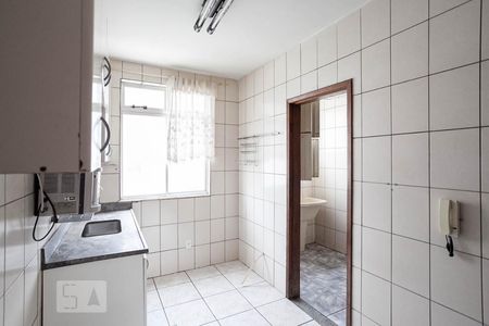 Apartamento à venda com 180m², 4 quartos e 2 vagasCozinha