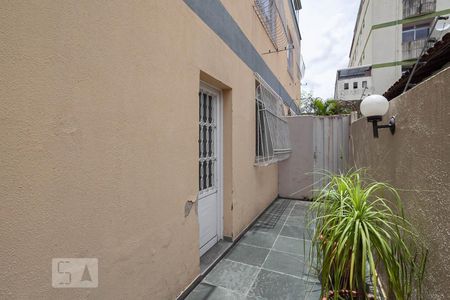 Apartamento à venda com 180m², 4 quartos e 2 vagasHall de entrada 