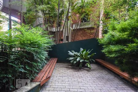 Apartamento para alugar com 240m², 4 quartos e 4 vagasJardim
