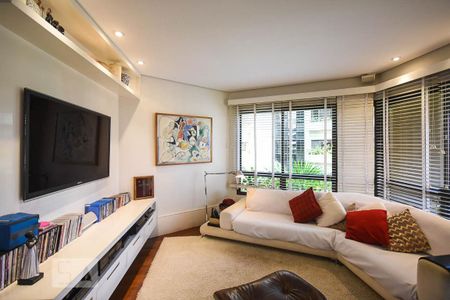 Sala de tv de apartamento à venda com 4 quartos, 240m² em Jardim Vitória Régia, São Paulo