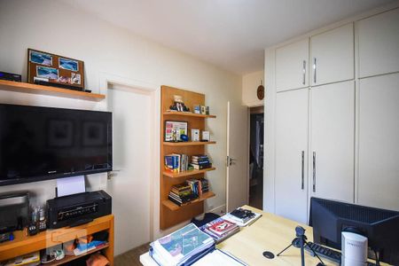 Apartamento para alugar com 240m², 4 quartos e 4 vagasSuíte 2