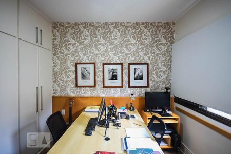 Apartamento para alugar com 240m², 4 quartos e 4 vagasSuíte 2