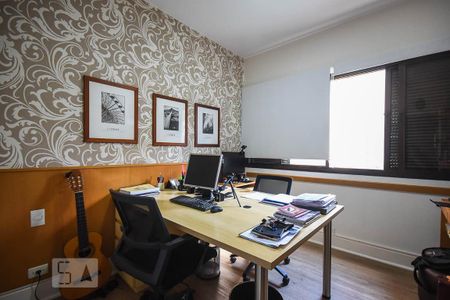 Apartamento para alugar com 240m², 4 quartos e 4 vagasSuíte 2