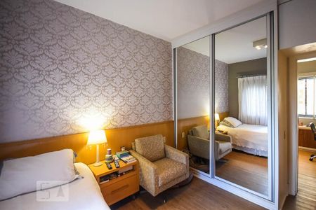 Apartamento para alugar com 240m², 4 quartos e 4 vagasSuíte 1