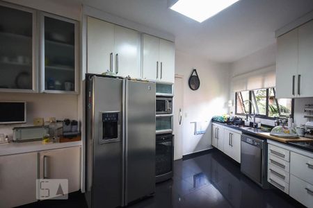 Apartamento para alugar com 240m², 4 quartos e 4 vagasCozinha