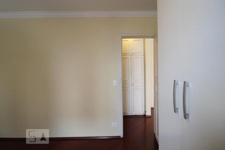Quarto de apartamento à venda com 1 quarto, 44m² em Campo Belo, São Paulo