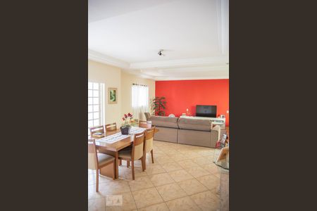 Sala de casa à venda com 3 quartos, 300m² em Loteamento Parque São Martinho, Campinas