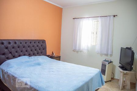 Quarto 1 Suite de casa à venda com 3 quartos, 300m² em Loteamento Parque São Martinho, Campinas