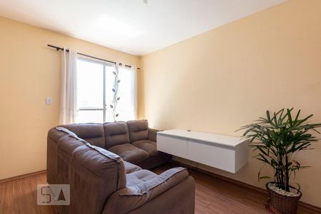 Sala de apartamento à venda com 2 quartos, 58m² em Vila Carmosina, São Paulo