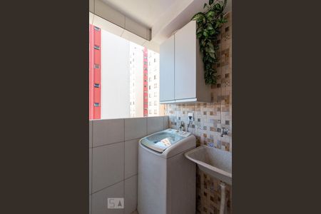 Apartamento à venda com 58m², 2 quartos e 1 vaga Apartamento à venda com 58m², 2 quartos e 1 vagaÁrea de Serviço