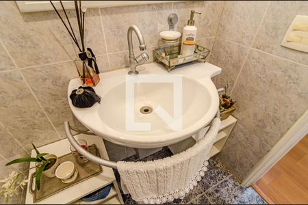 Lavabo de apartamento para alugar com 4 quartos, 264m² em Pinheiros, São Paulo