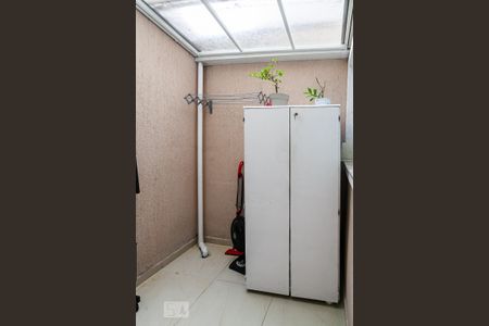 Quintal de casa de condomínio à venda com 2 quartos, 125m² em Vila Pires, Santo André