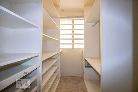 Apartamento à venda com 80m², 2 quartos e 1 vagaCloset da Suíte