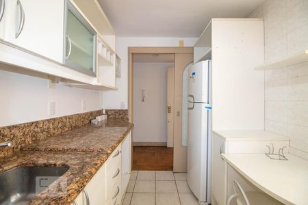 Apartamento à venda com 80m², 2 quartos e 1 vagaCozinha