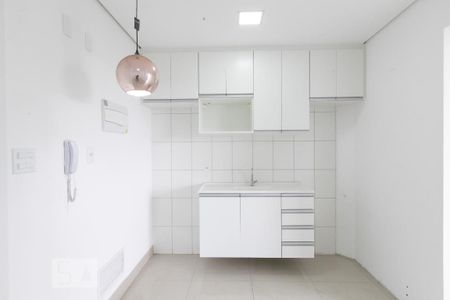 Cozinha de kitnet/studio à venda com 1 quarto, 25m² em Vila Campanela, São Paulo