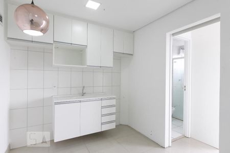 Cozinha de kitnet/studio à venda com 1 quarto, 25m² em Vila Campanela, São Paulo