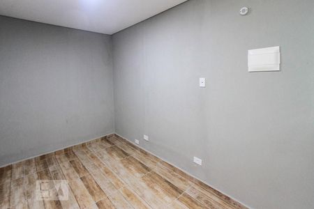 Quarto 01 de casa à venda com 2 quartos, 33m² em Chácara Mafalda, São Paulo