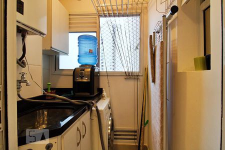 Apartamento à venda com 67m², 2 quartos e 1 vagaÁrea de Serviço