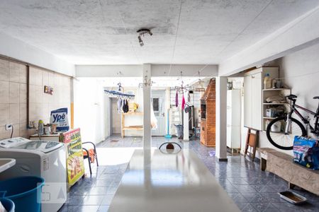 Casa à venda com 125m², 2 quartos e 2 vagas Casa à venda com 125m², 2 quartos e 2 vagasQuintal