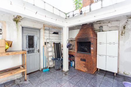 Casa à venda com 125m², 2 quartos e 2 vagas Casa à venda com 125m², 2 quartos e 2 vagasQuintal