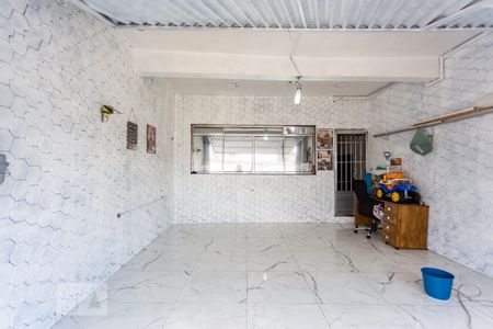 Casa à venda com 125m², 2 quartos e 2 vagas Casa à venda com 125m², 2 quartos e 2 vagasGaragem