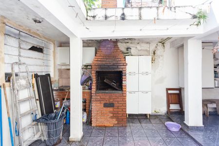 Casa à venda com 125m², 2 quartos e 2 vagas Casa à venda com 125m², 2 quartos e 2 vagasQuintal