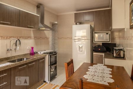 Casa à venda com 240m², 5 quartos e 3 vagasEdícula - Cozinha