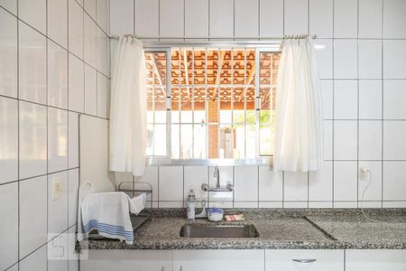 Casa à venda com 240m², 5 quartos e 3 vagasCozinha