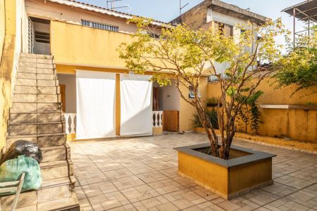 Casa à venda com 240m², 5 quartos e 3 vagasQuintal