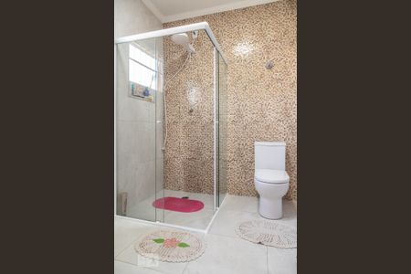 Casa à venda com 240m², 5 quartos e 3 vagasBanheiro