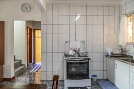 Casa à venda com 240m², 5 quartos e 3 vagasCozinha