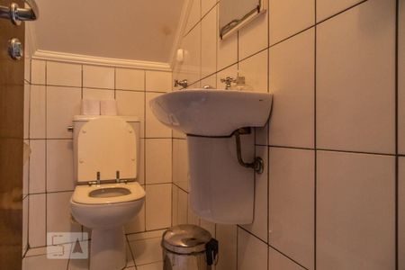 Casa à venda com 240m², 5 quartos e 3 vagasLavabo