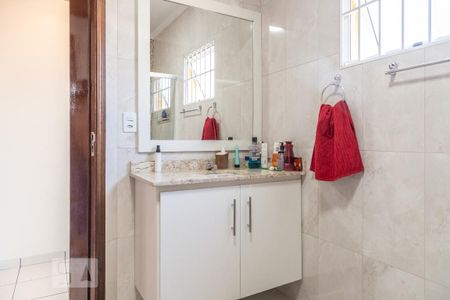 Casa à venda com 240m², 5 quartos e 3 vagasBanheiro