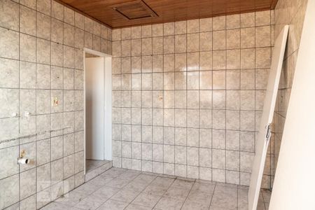 Casa à venda com 240m², 5 quartos e 3 vagasSala