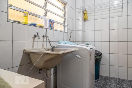 Casa à venda com 240m², 5 quartos e 3 vagasÁrea de Serviço