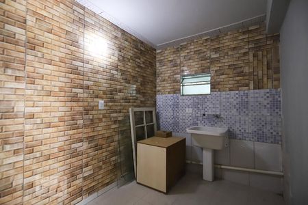 Casa para alugar com 72m², 2 quartos e sem vagaLavanderia
