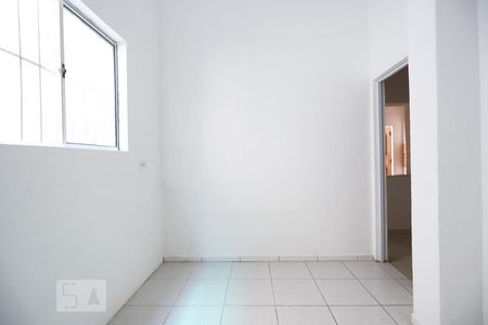 Quarto 1 de casa para alugar com 2 quartos, 72m² em Jardim Paraíso, São Paulo