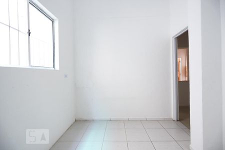 Quarto 1 de casa para alugar com 2 quartos, 72m² em Jardim Paraíso, São Paulo